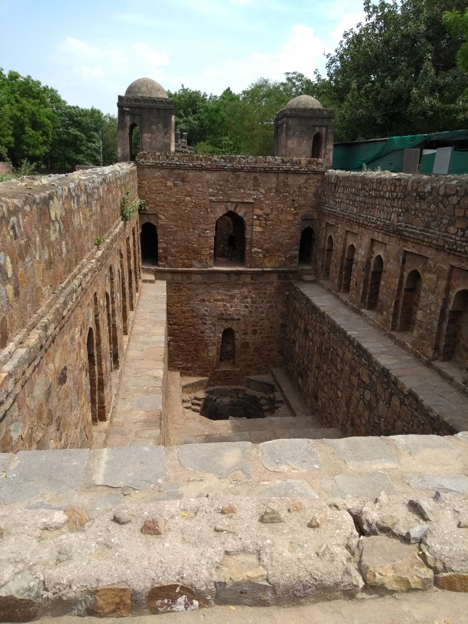 Baoli in the Wazirpur Complex